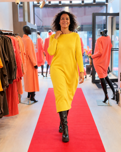Canterbury: dress