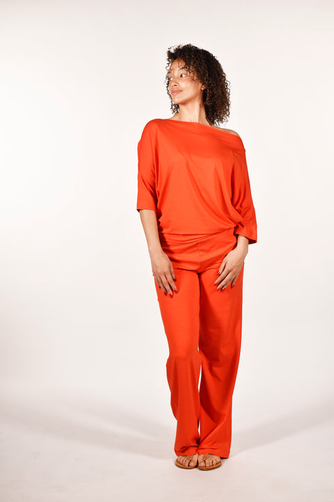 Cezanne-basic boat-neck t-shirt