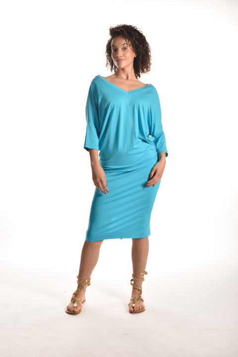 Miro-basic t shirt with v-neck in front and back