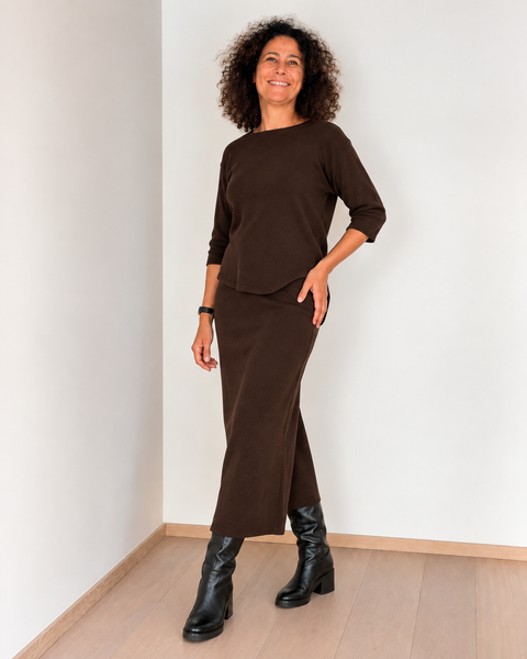 Derby: long pencil skirt