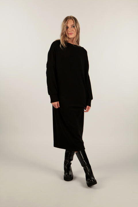 SESAME - Long v-neck dress